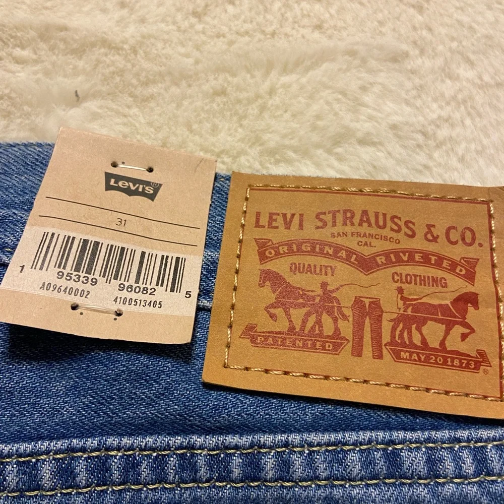 NWT! Levi’s low pro mid rise straight leg jeans size 31 - Picture 12 of 12